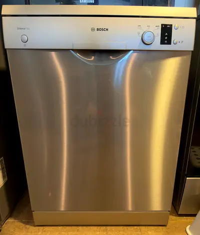 Bosch freestanding stainless steel dishwasher - good working condition