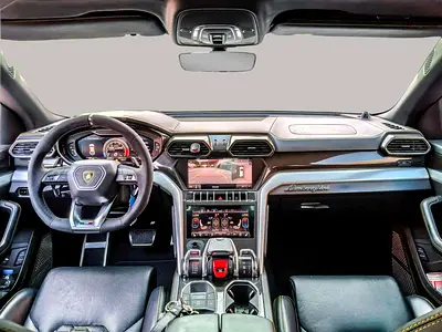 2019 Lamborghini URUS 缩略图 9