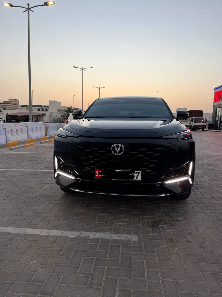 Changan UNI-K 2023 — photo 1 of 8