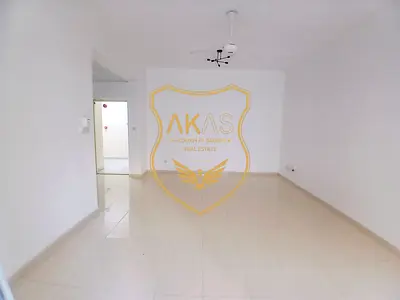 SPACIOUS 2BHK / FOR FAMILY / WITH PARKING / WALK FROM METRO