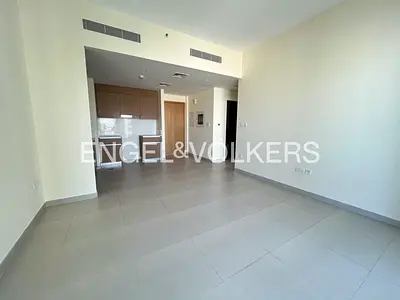 Unfurnished | Beach Access | Ready To Move In