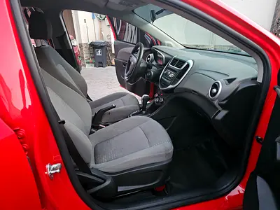 2019 Chevrolet AVEO 照片 12