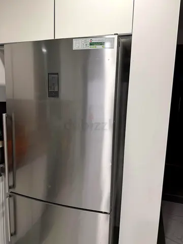 Refrigerator Siemens IQ500 with latest digital inverter technology