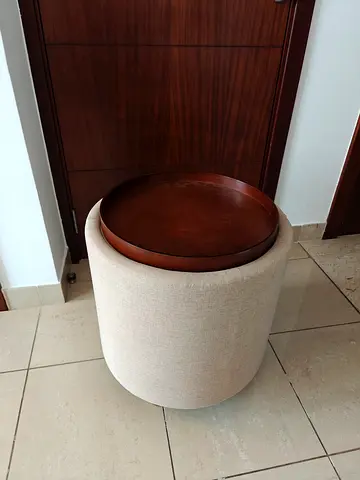 Round Ottoman with Reversible top and storage