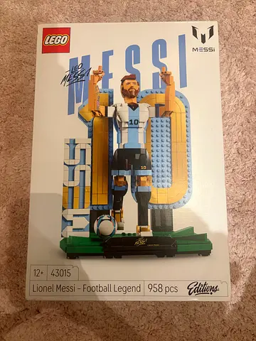 BRAND NEW LEGO 43015 EDITIONS LIONEL MESSI SOCCER LEGEND