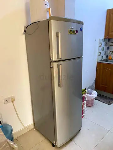 ثلاجة