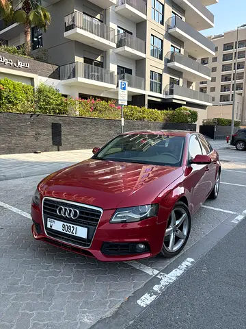 2011 AUDI A4 — миниатюра 2