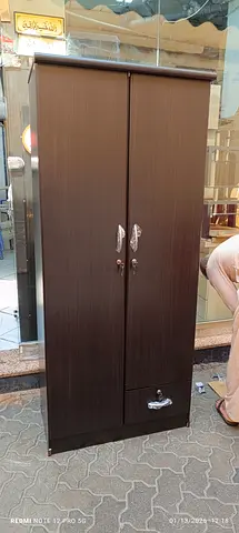 Double door wood cupboard brand new sale