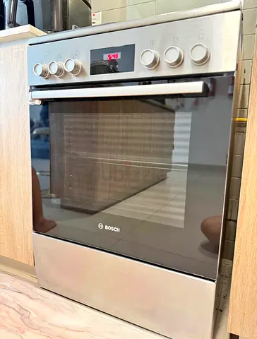 Bosch Top Gas and Oven Electric, 60*60cm Cooker