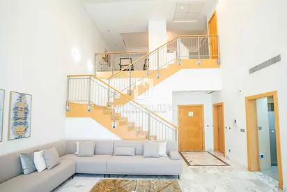 Vacant | Spacious Layout | Prime Investment