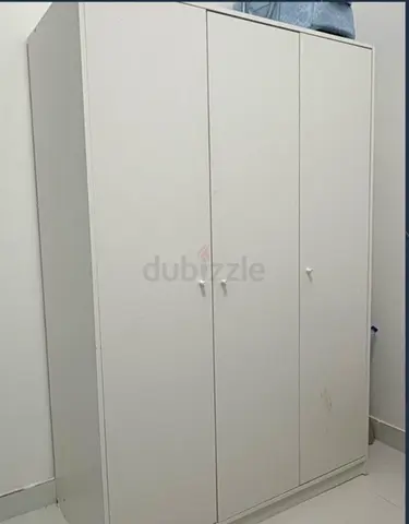 White Wooden Bedroom Cabinet