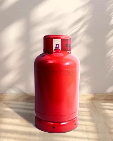 Gas Cylinder - 20kg (Good Condition) delivery free  regulator