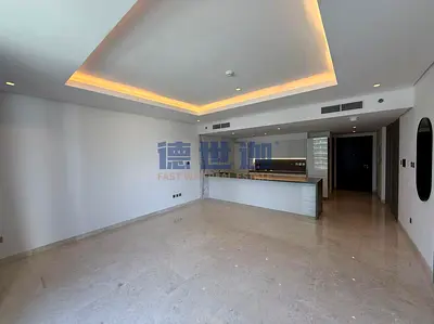 Large Layout | 1 Bed With Study | Pool View