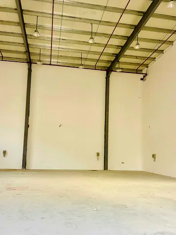 🔥 2500 SQFT Warehouse | Pay Monthly | Easy Deal