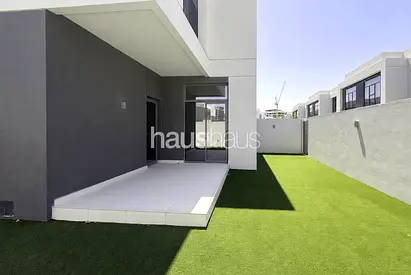 Large Garden | Corner Unit | Semi Detached 3BR