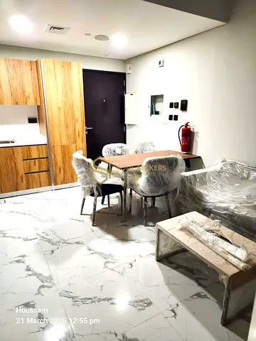 Fully Furnished | Balcony | Prime Area | 754 Sqft
