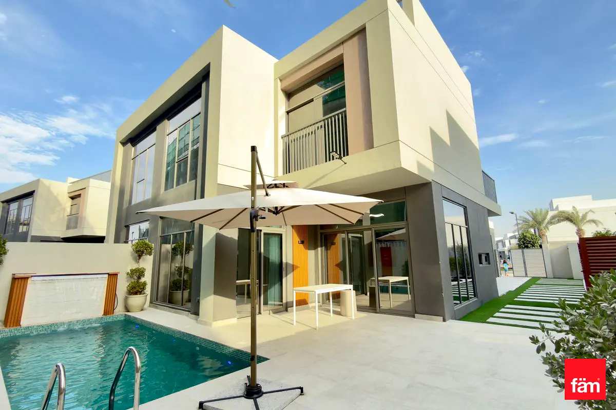 Private Pool | Semi Detached With Roof Terrace