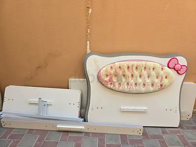 Hello Kitty Full Bed Headboard and Footboard (disassembled)
