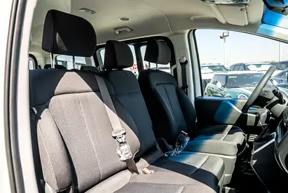 2025 Hyundai STARIA photo 16