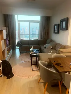 High-floor -Pool View
