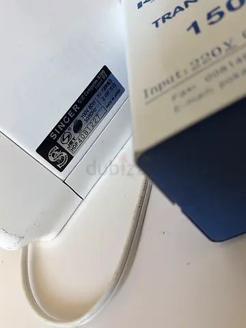 Singer Bouquet computerized sewing machine with transformer - good working condition