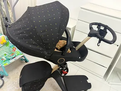 Stokke luxurious limited edition Stroller , sibling board and accessories - very good condition