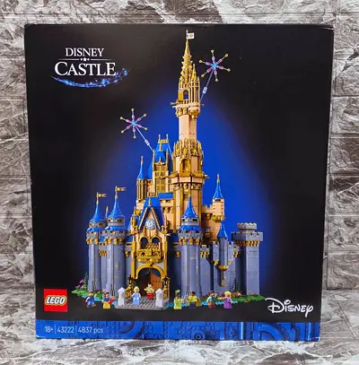 LEGO® Disney Castle 43222 (4837 pcs)(Retired Set)