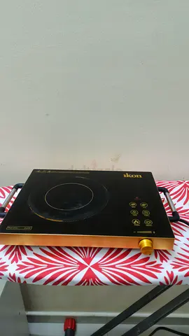 Portable single-burner induction cooktop - lightly used