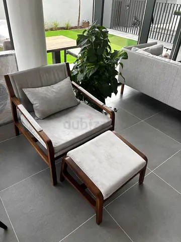 Lounge Chair with Ottoman