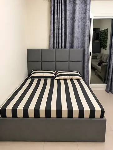 I have Queen size Bed mattress Moving out Sale