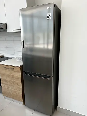 LG Fridge (Bottom Freezer) — GR-B479NLJM