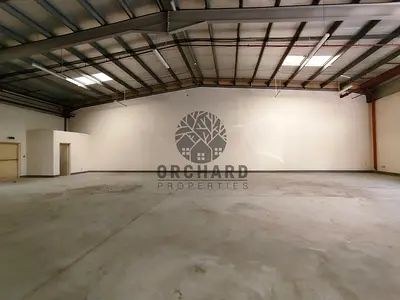 On E611-Good for Storage-40kva power-3to 4warehouse