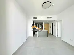 Luxury 1BR in Tiraz Aljada | Brand New Feel | Big Layout | Counter Kitchen &amp; Spacious Balcony
