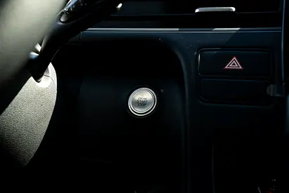 2025 Hyundai STARIA photo 8