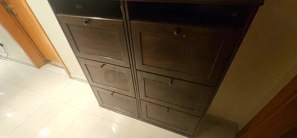 Solid Wood 6-Compartment Shoe Cabinet - Dark Brown, Good Condition