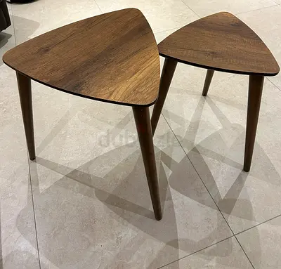 Set of 2 Wooden Triangular Nesting Side Tables - Midcentury Style