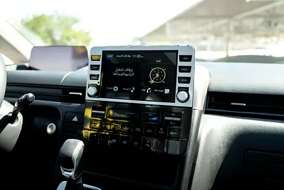 2025 Hyundai STARIA photo 13