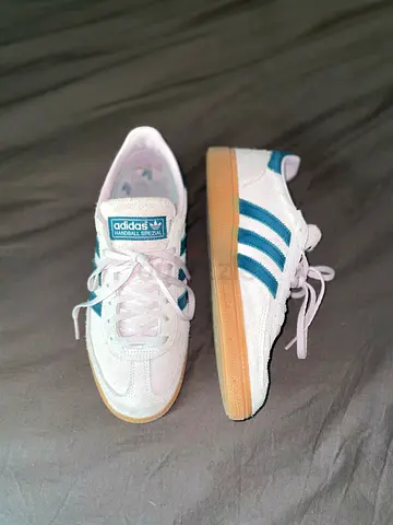Adidas Handball Spezial Trainers – White, Pink  Blue – UK 7.5