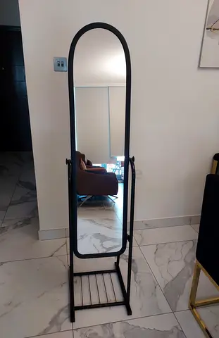 Free-Standing Full Length Mirror with Shoe Rack (158x30 cm)