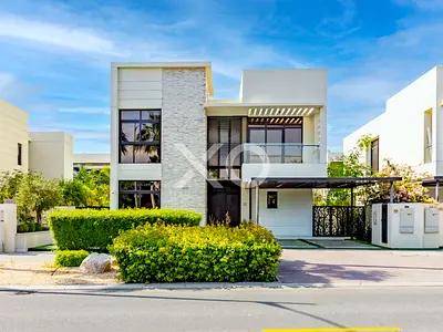 Upgraded | Vacant on Transfer | View Today