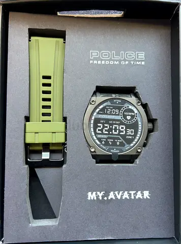 Used Smartwatch with Heart Rate, GPS  Voice Assistant - Good Condition