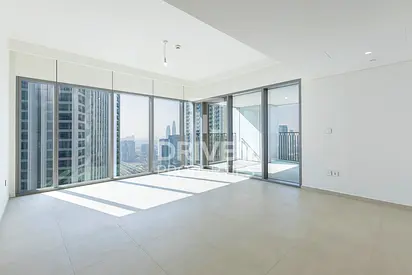Burj View | High Floor | Commodious Layout