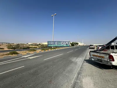 ارض للبيع في صناعية الصجعه على شارعين 200.000 قدممربع