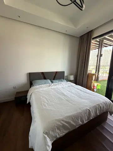 Bed + Matress - Good condition - Price Negotiable