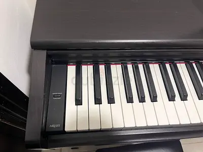 Yamaha Arius YDP-105 Digital Piano With Bench