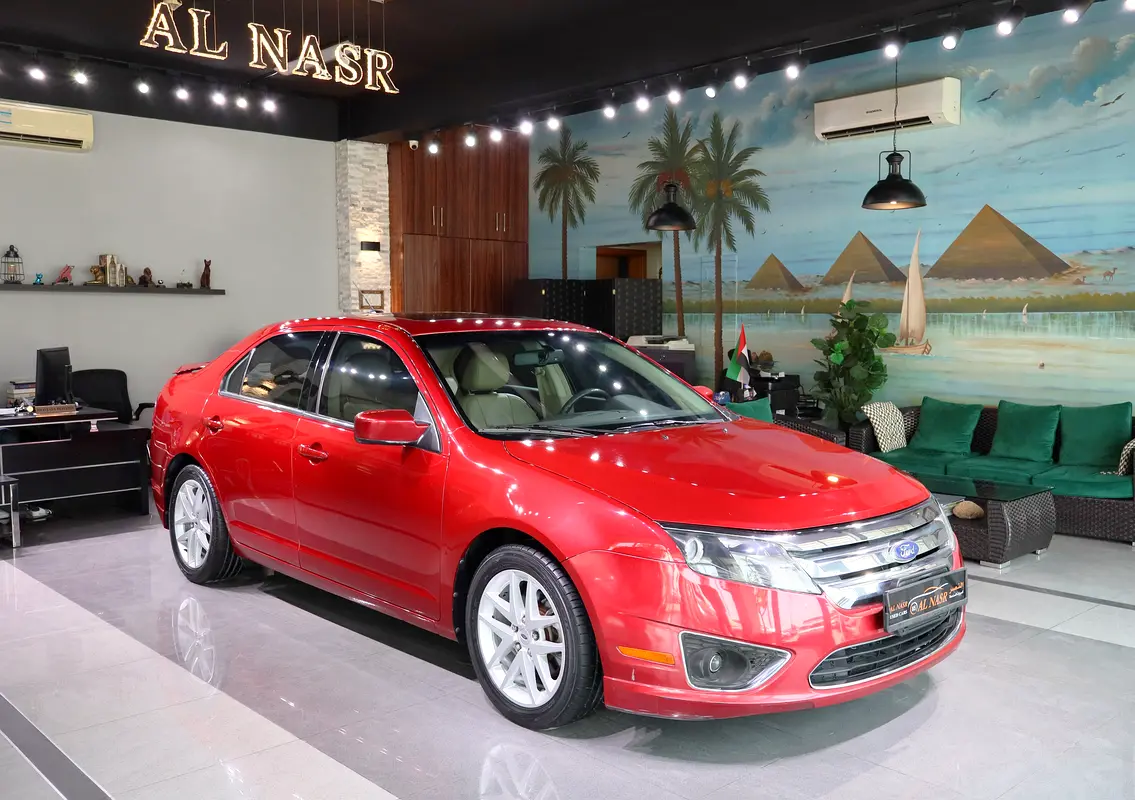 Ford Fusion 2011 — photo 1 of 17