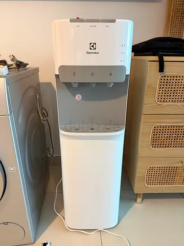 Electrolux Bottom Loading Water Dispenser  Cooler