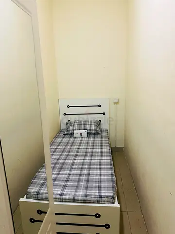 Executive partition available in Dubai Al Nahda 1