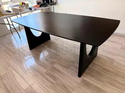 PICK UP TOMORROW MEYDAN Dining table 6 seaters PAN Home for sale in Dubai