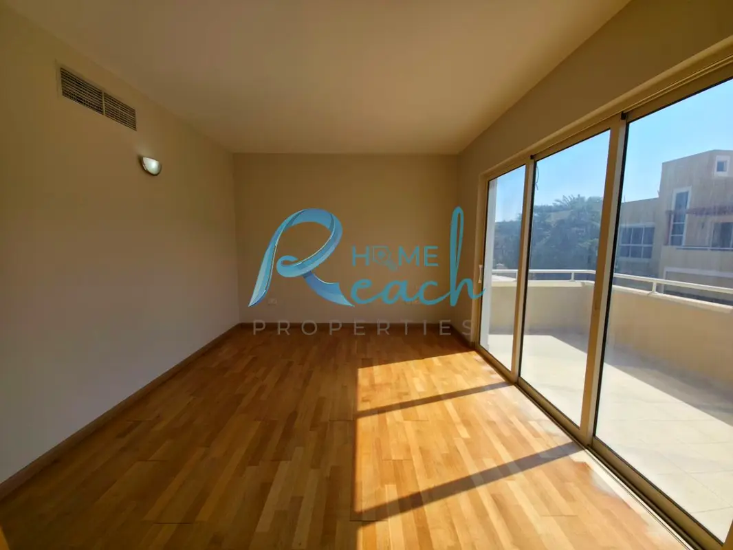 Hot Deal | Spacious Villa 4 BR Fully Refurbished